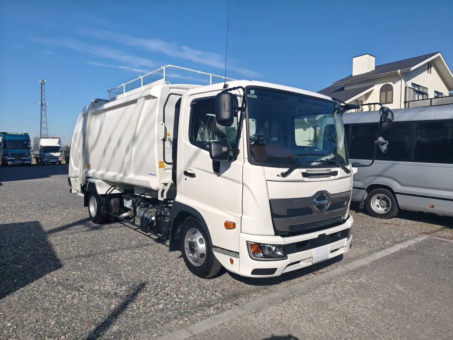 日野 レンジャー  パッカー車(塵芥車) 2PG-FC2ABA R7｜画像2