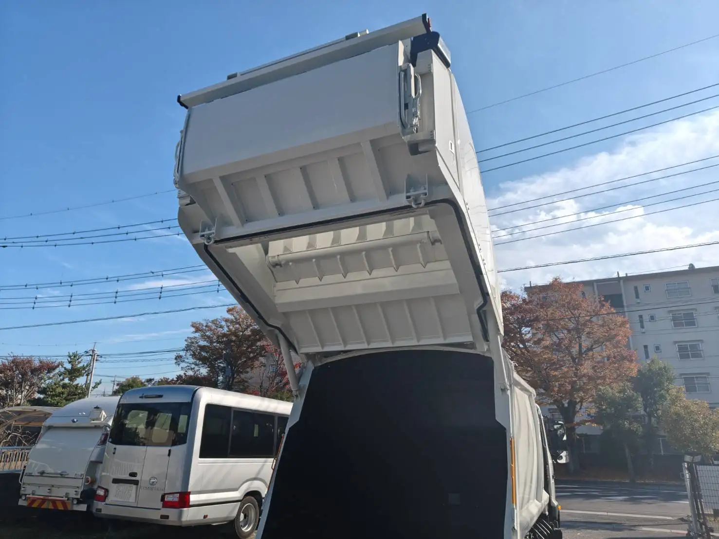 日野 レンジャー  パッカー車(塵芥車) 2PG-FC2ABA R7｜画像8