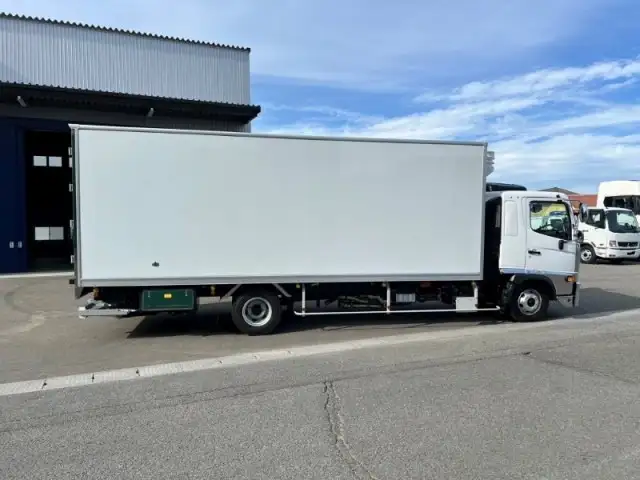 日野 レンジャー  冷凍冷蔵 2KG-FD2ABG R7｜画像3