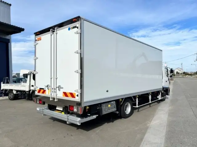 日野 レンジャー  冷凍冷蔵 2KG-FD2ABG R7｜画像4