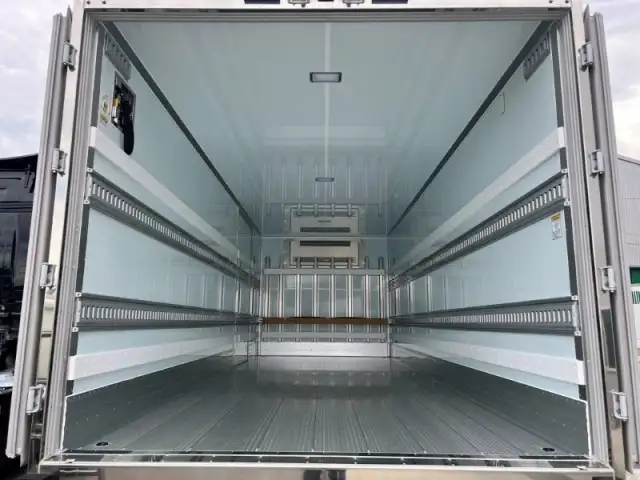 日野 レンジャー  冷凍冷蔵 2KG-FD2ABG R7｜画像5