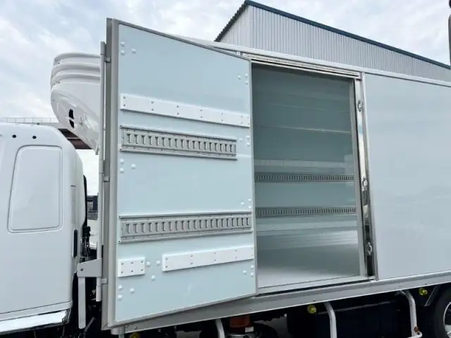日野 レンジャー  冷凍冷蔵 2KG-FD2ABG R7｜画像7