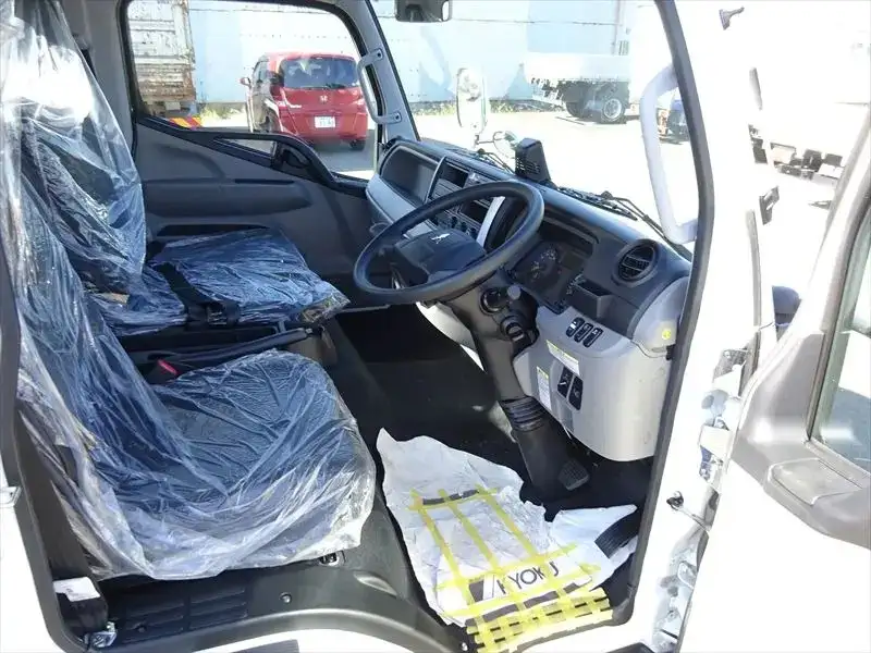 三菱 キャンター  タンク車 2PG-FEB90 R6｜画像12