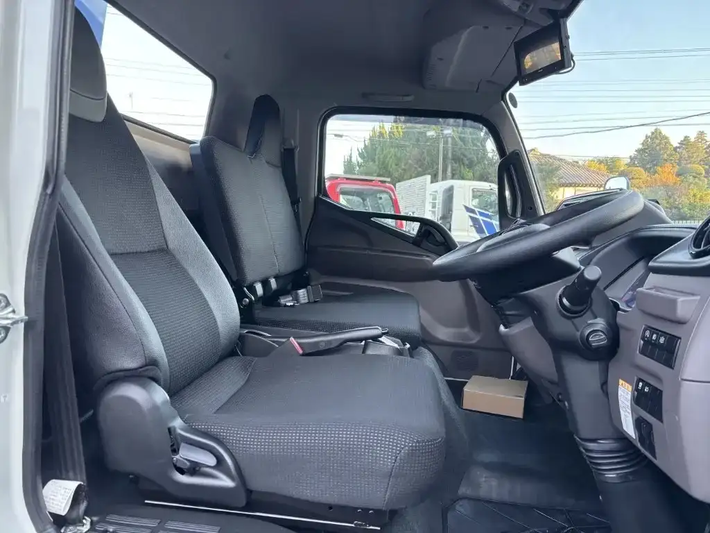 三菱 キャンター  クレーン付き(ユニック) 2PG-FEB80 R7｜画像11