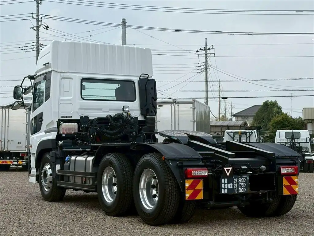 日産UD クオン  トラクター 2DG-GW6EAH R7｜画像5