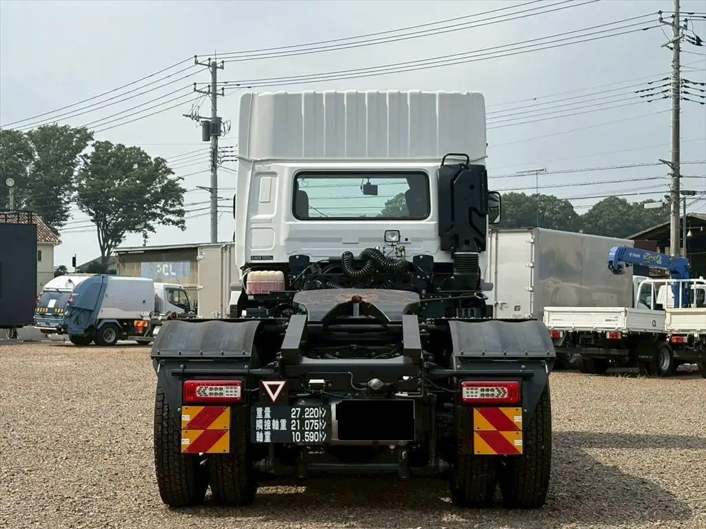 日産UD クオン  トラクター 2DG-GW6EAH R7｜画像4