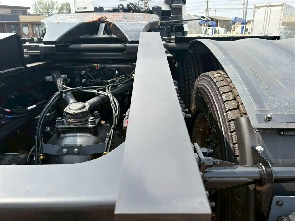 日産UD クオン  トラクター 2DG-GW6EAH R7｜画像11