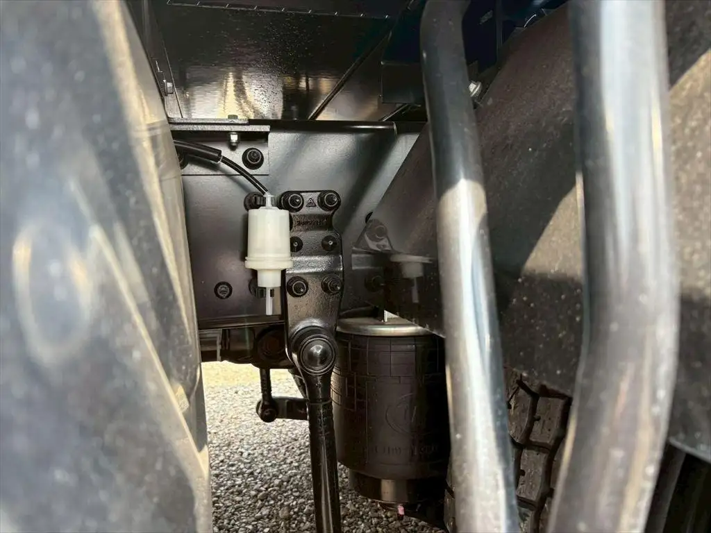 日産UD クオン  トラクター 2DG-GW6EAH R7｜画像18