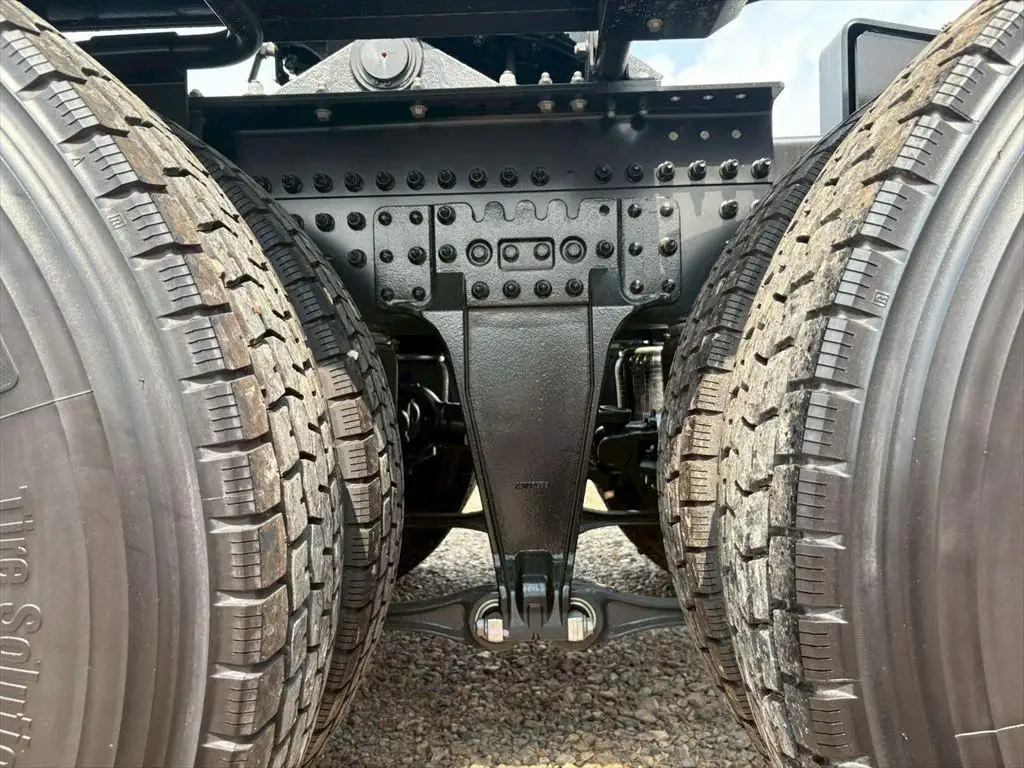 日産UD クオン  トラクター 2DG-GW6EAH R7｜画像19