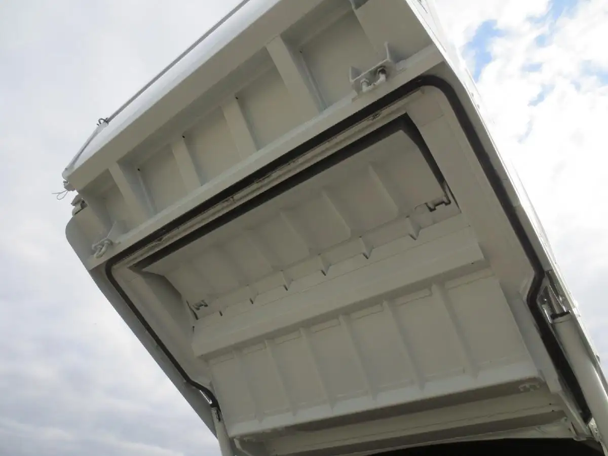 三菱 キャンター  パッカー車(塵芥車) 2PG-FEB90 R7｜画像15