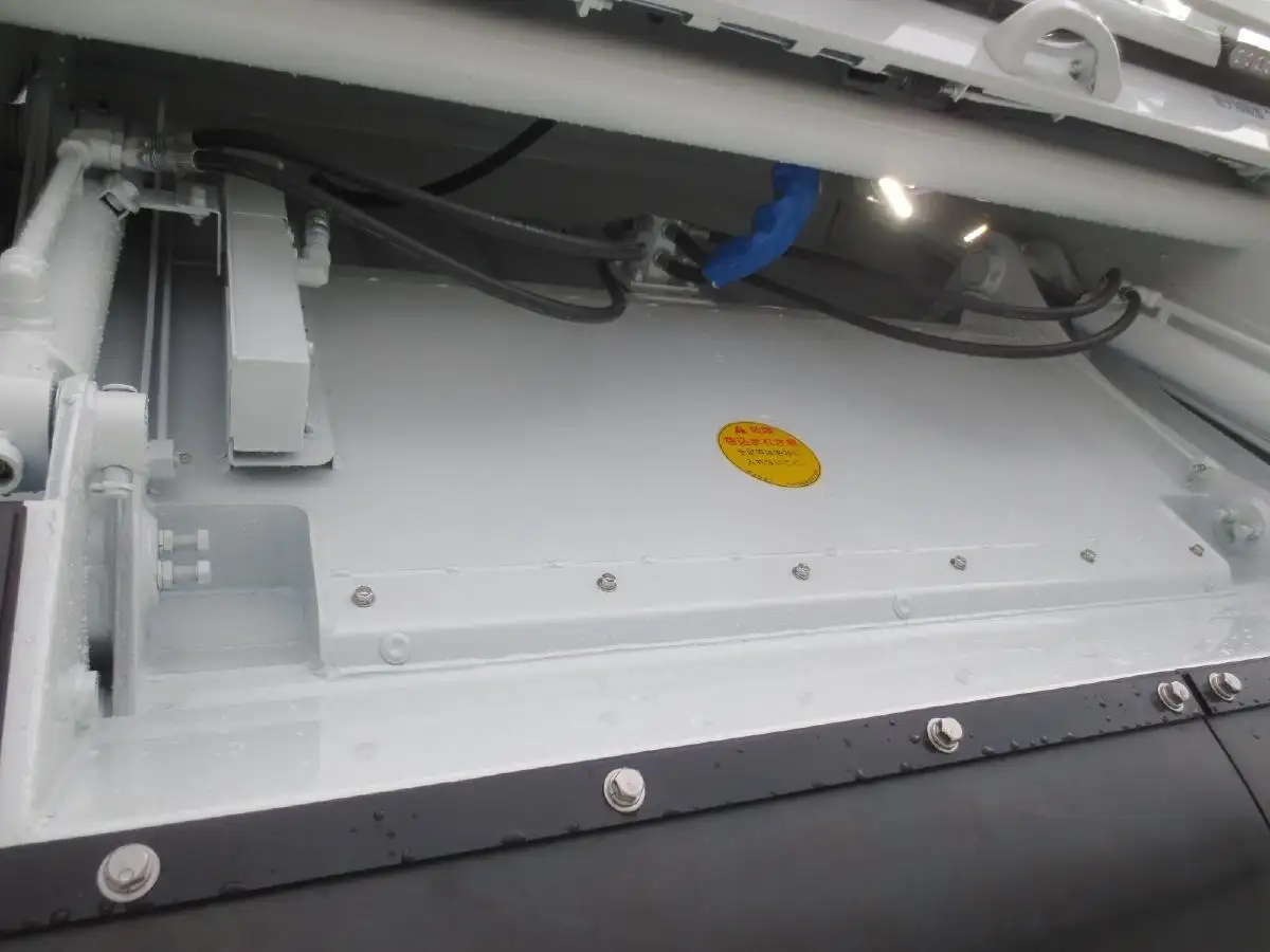 三菱 キャンター  パッカー車(塵芥車) 2PG-FEB90 R7｜画像10