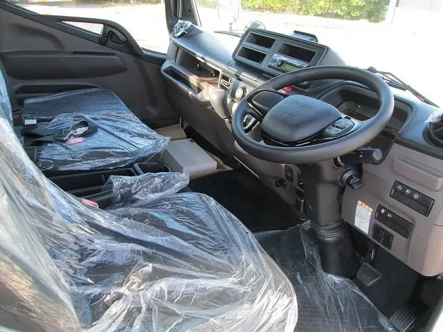 三菱 キャンター  平ボディ 2RG-FEB80 R7｜画像10