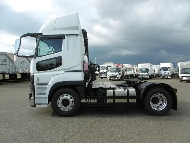 三菱 スーパーグレート  トラクター 2RG-FP84VDR R6｜画像3