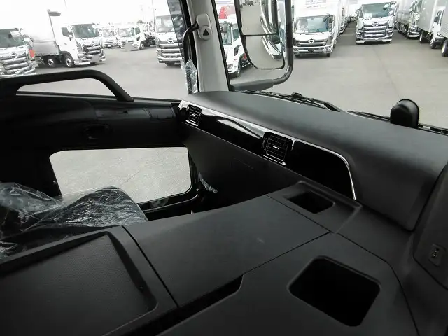 三菱 スーパーグレート  トラクター 2RG-FP84VDR R6｜画像10