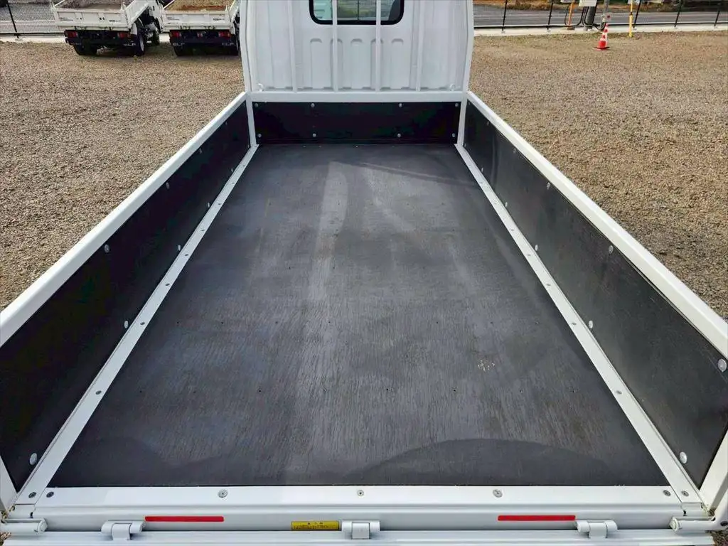 三菱 キャンター  平ボディ 2TG-FBA00 R6｜画像8