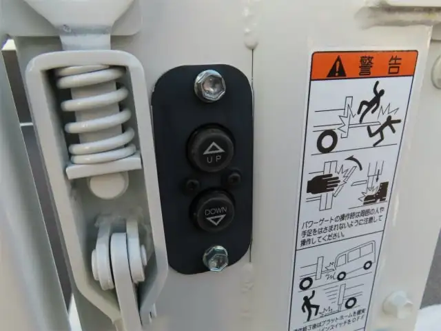 三菱 キャンター  平ボディ 2RG-FBA20 R7｜画像10