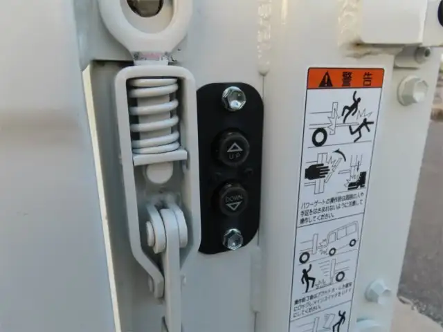 三菱 キャンター  平ボディ 2RG-FBAV0 R7｜画像12