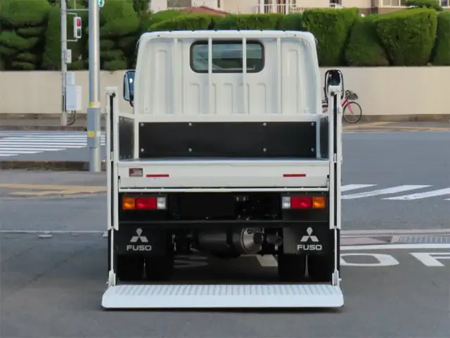 三菱 キャンター  平ボディ 2RG-FBAV0 R7｜画像7