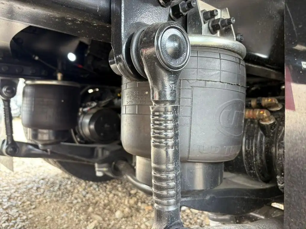 日産UD クオン  ウイング 2RG-CG5FA R7｜画像18