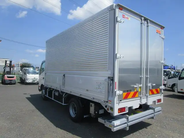 日野 デュトロ  ウイング 2KG-XZU710M R7｜画像5