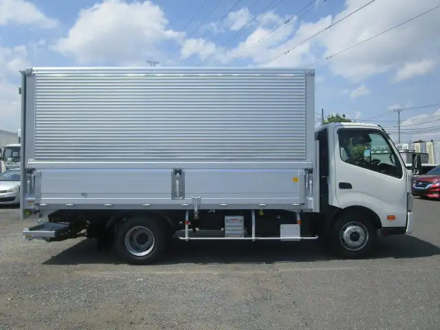 日野 デュトロ  ウイング 2KG-XZU710M R7｜画像3
