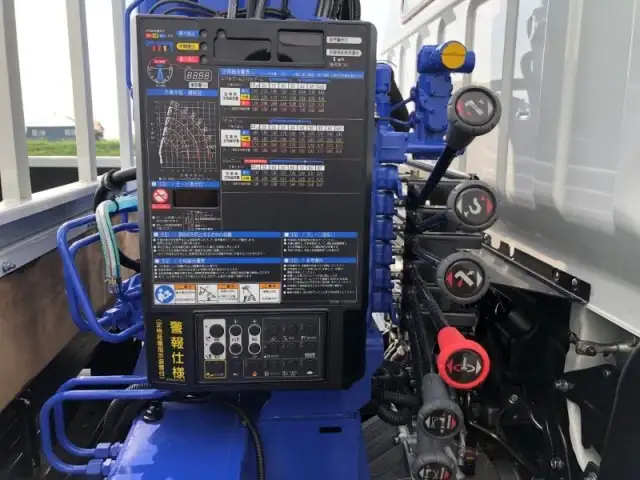 三菱 キャンター  クレーン付き(ユニック) 2PG-FEB80 R7｜画像8