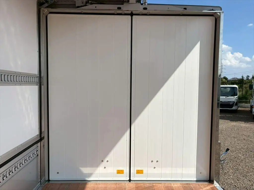 三菱 ファイター  ウイング 2KG-FK65F R7｜画像11