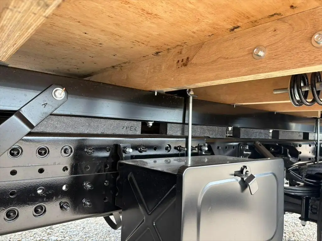 三菱 キャンター  クレーン付き(ユニック) 2PG-FEB80 R7｜画像18