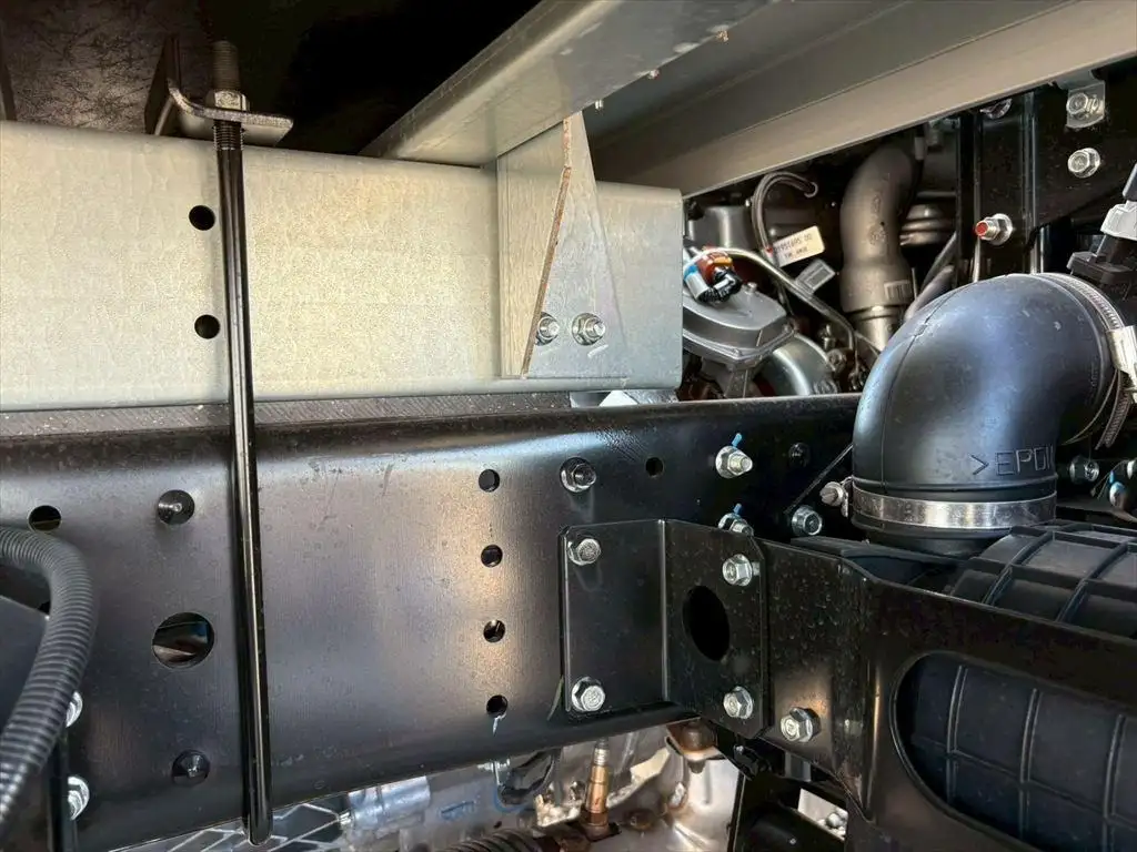 三菱 キャンター  アルミバン 2RG-FEB80 R7｜画像17