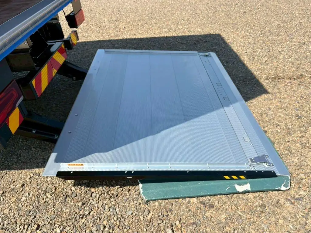 三菱 キャンター  アルミバン 2RG-FEB80 R7｜画像11