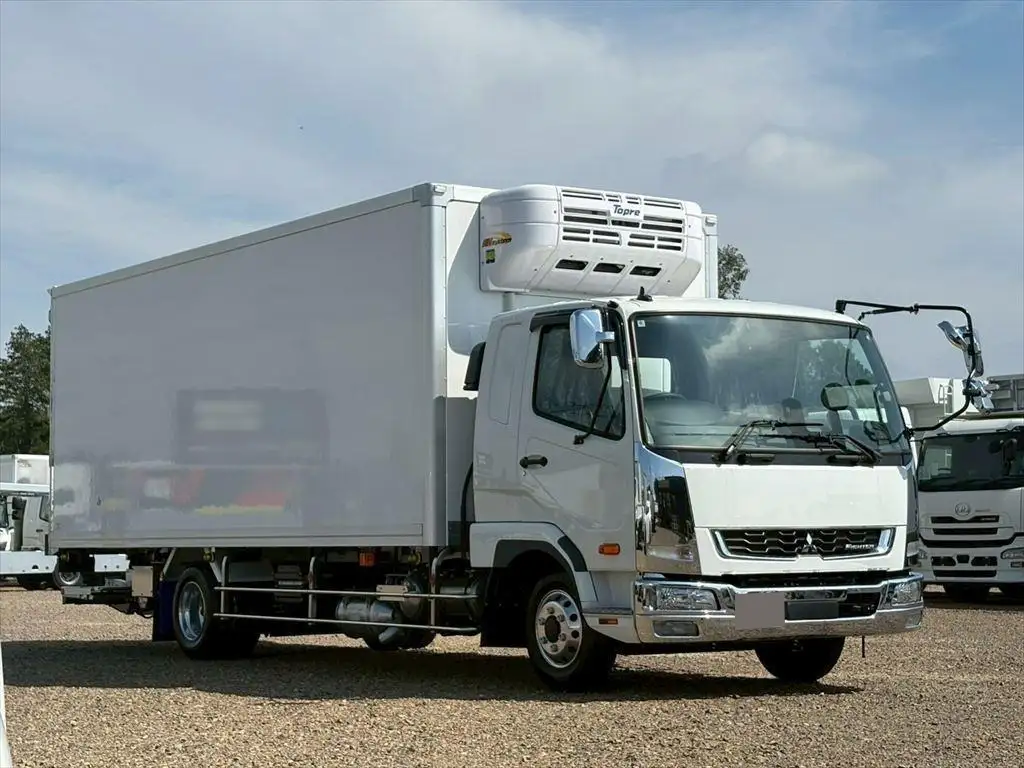 三菱 ファイター  冷凍冷蔵 2KG-FK65F R7｜画像2