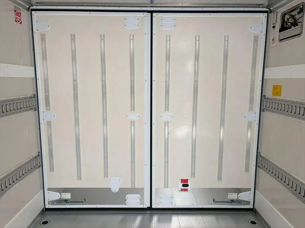 三菱 ファイター  冷凍冷蔵 2KG-FK65F R7｜画像10