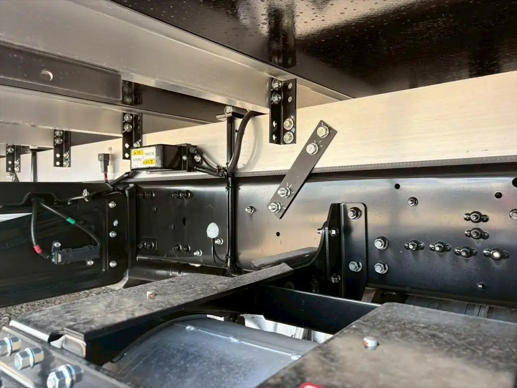 三菱 ファイター  冷凍冷蔵 2KG-FK65F R7｜画像19