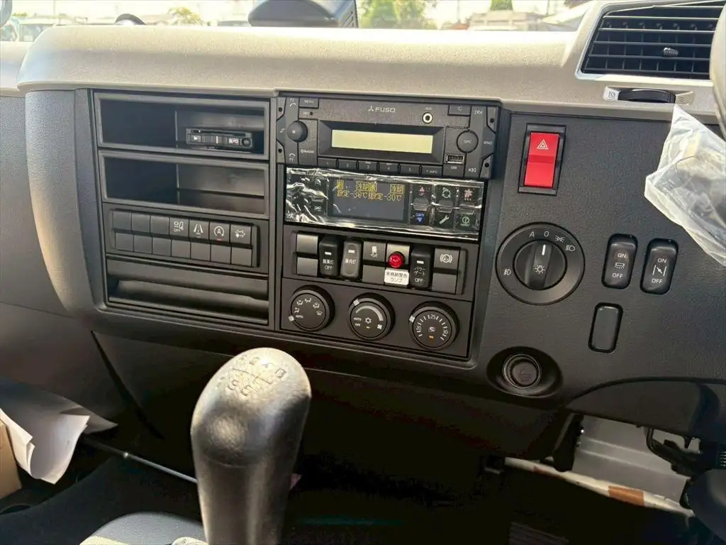 三菱 ファイター  冷凍冷蔵 2KG-FK65F R7｜画像14