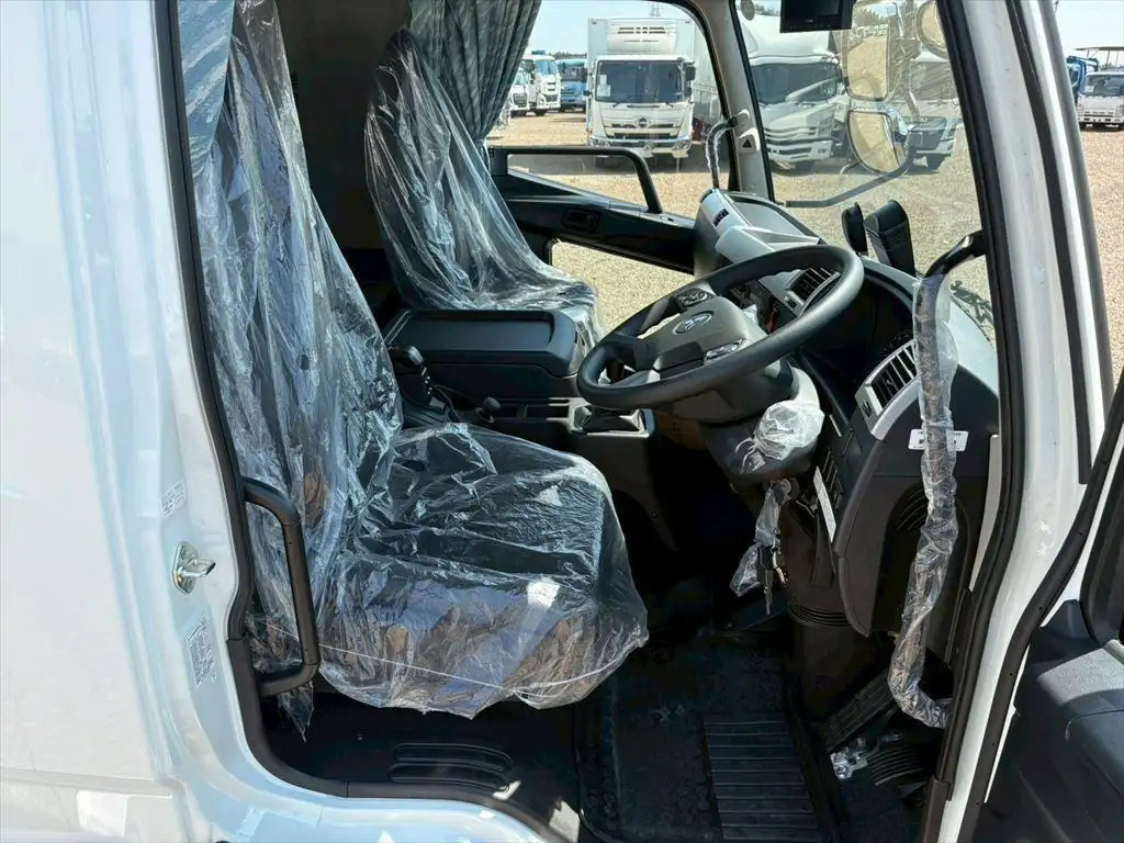 三菱 ファイター  冷凍冷蔵 2KG-FK65F R7｜画像12