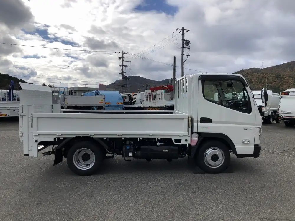 三菱 キャンター  平ボディ 2RG-FBA20 R7｜画像3