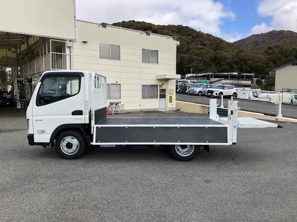 三菱 キャンター  平ボディ 2RG-FBA20 R7｜画像7