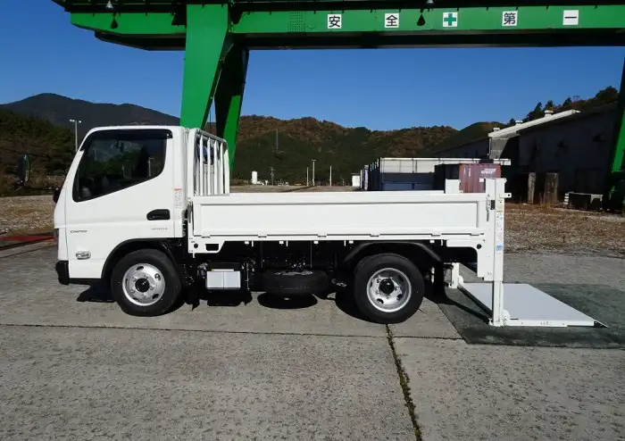 三菱 キャンター  平ボディ 2RG-FBAV0 R7｜画像6