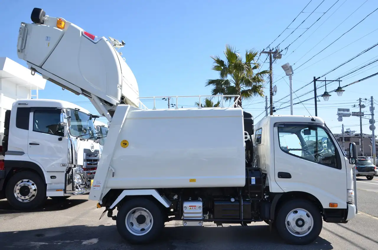 日野 デュトロ  パッカー車(塵芥車) 2KG-XZU605X R7｜画像4