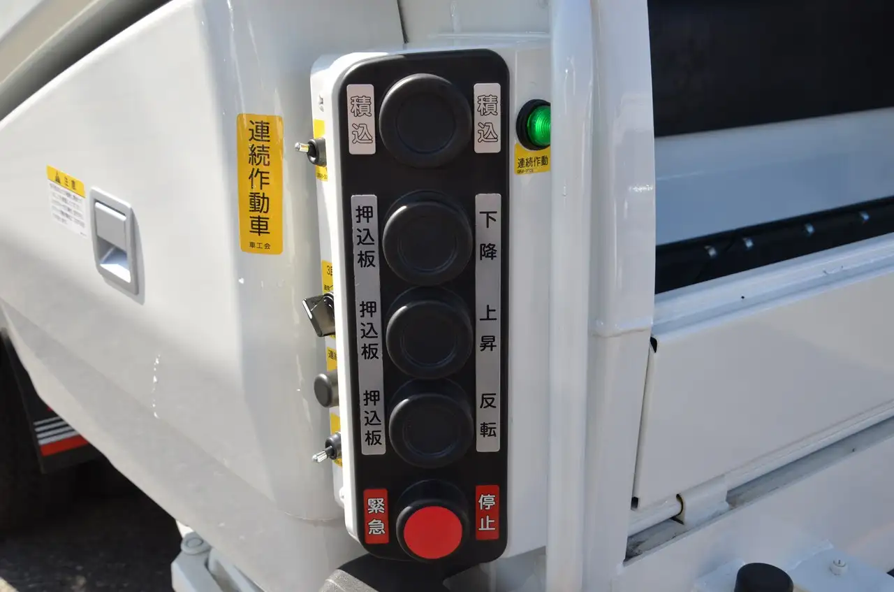 日野 デュトロ  パッカー車(塵芥車) 2KG-XZU605X R7｜画像10